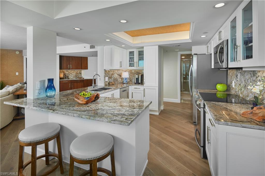 VISTAS AT PARK SHORE - Residential Lease