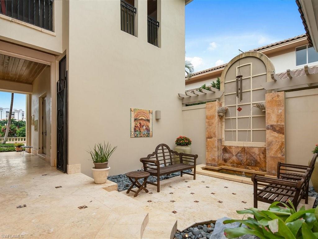 BAY COLONY SHORES - Residential