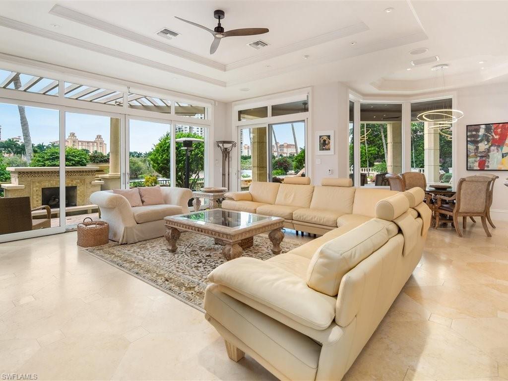 BAY COLONY SHORES - Residential