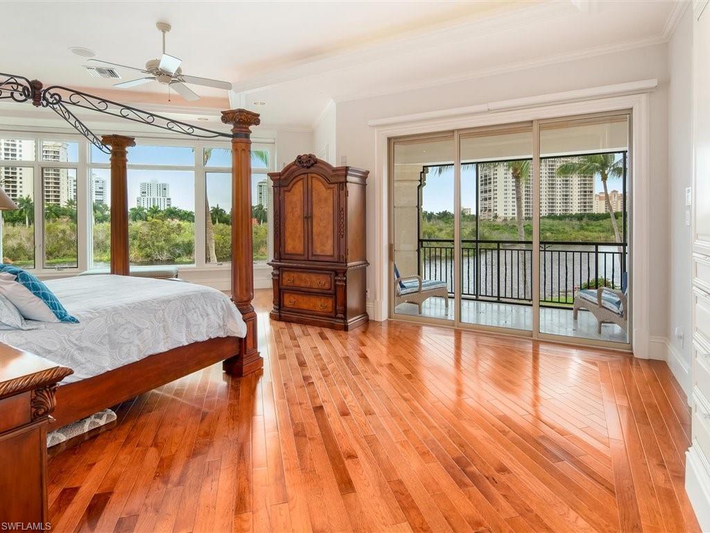 BAY COLONY SHORES - Residential