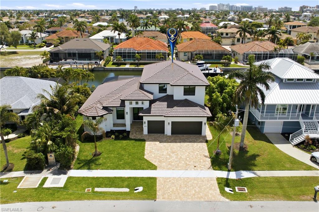 MARCO BEACH - Residential