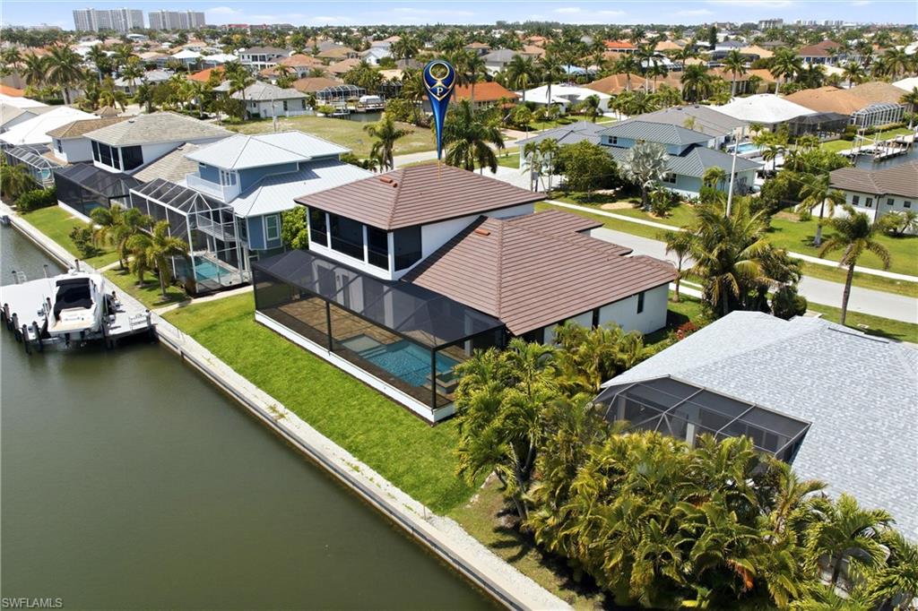 MARCO BEACH - Residential