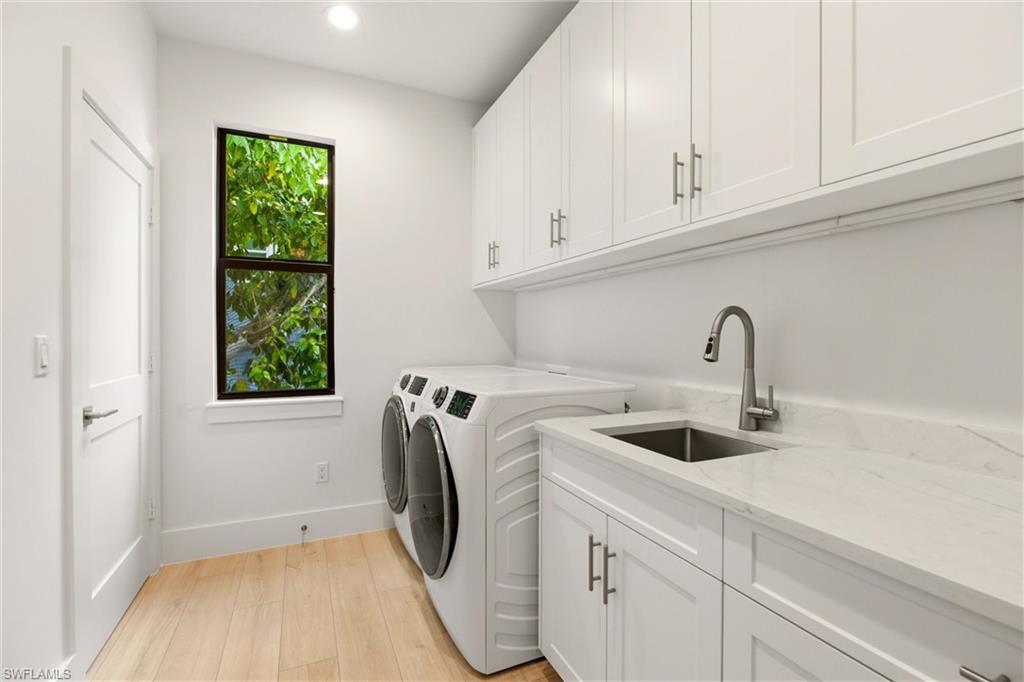 MARCO BEACH - Residential