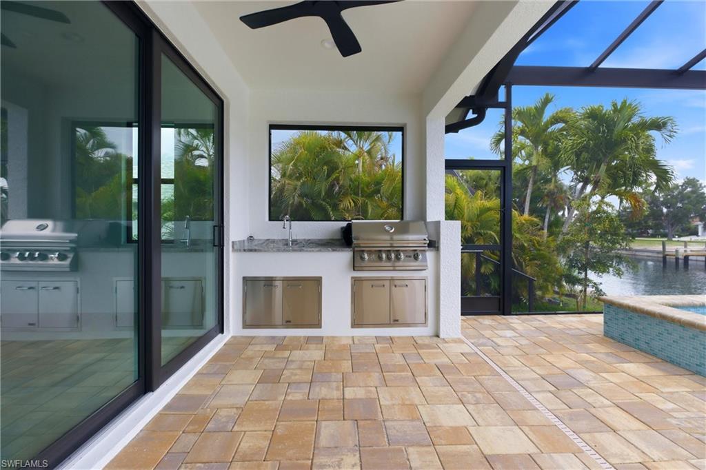 MARCO BEACH - Residential