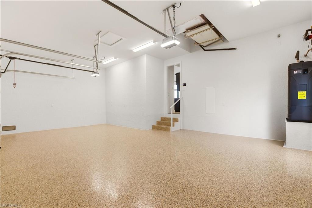 MARCO BEACH - Residential