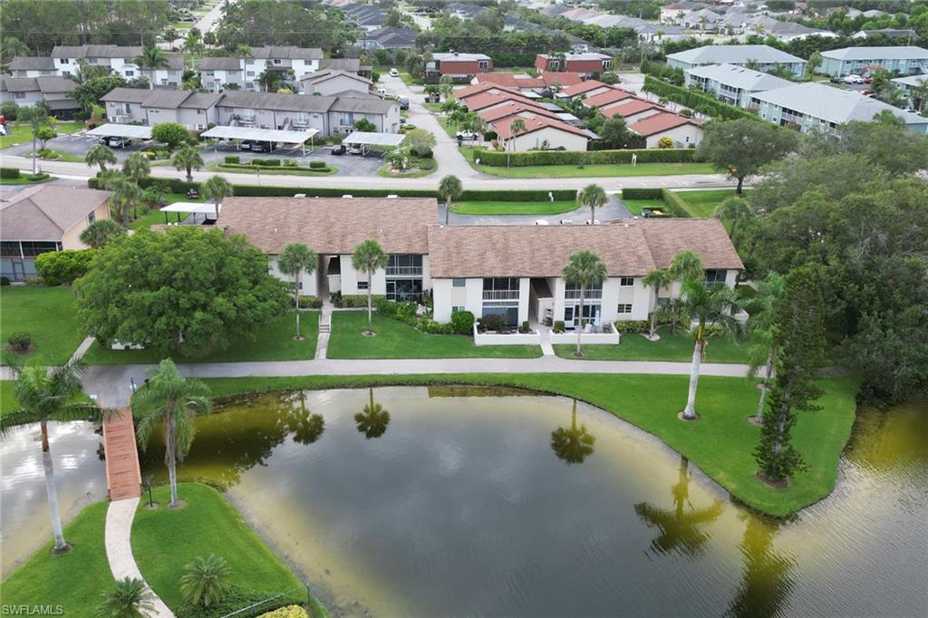 COUNTRY CLUB GARDENS - Residential Lease