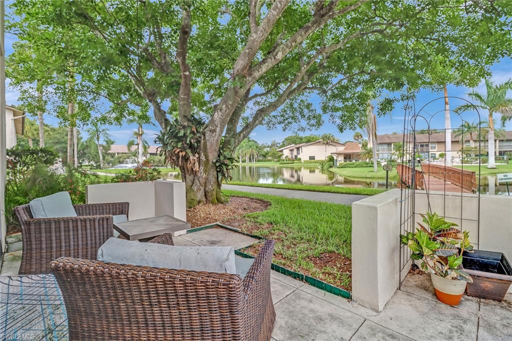 COUNTRY CLUB GARDENS - Residential Lease