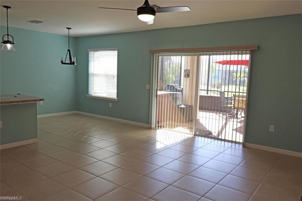 ENTRADA - Residential Lease