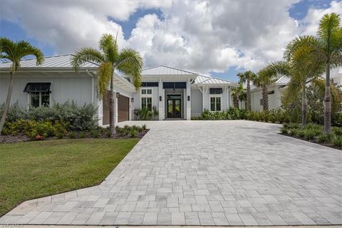 4566 Seagrove Landing WAY ESTERO FL 34134