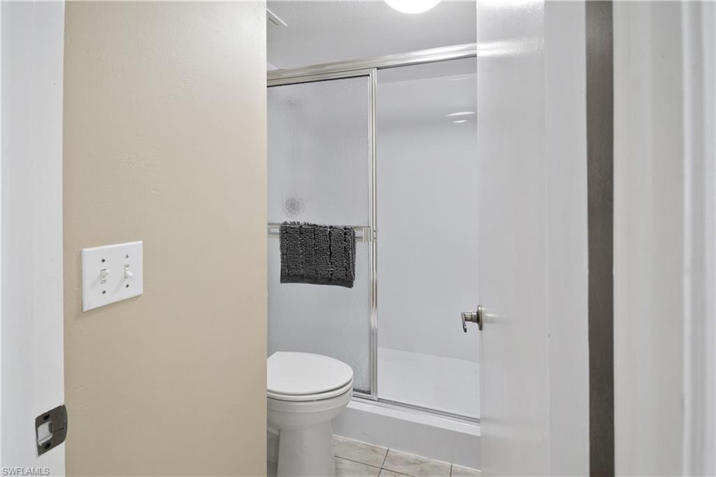 SEVEN LAKES - Residential