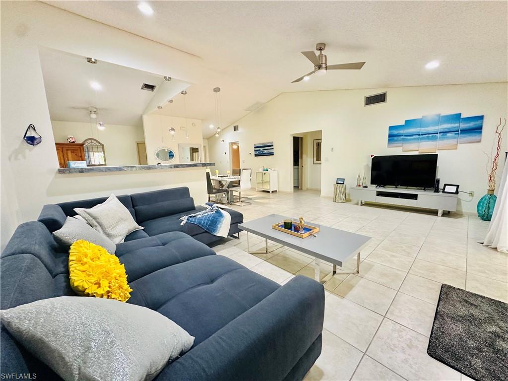 PINEBROOK WOODS - Residential Lease