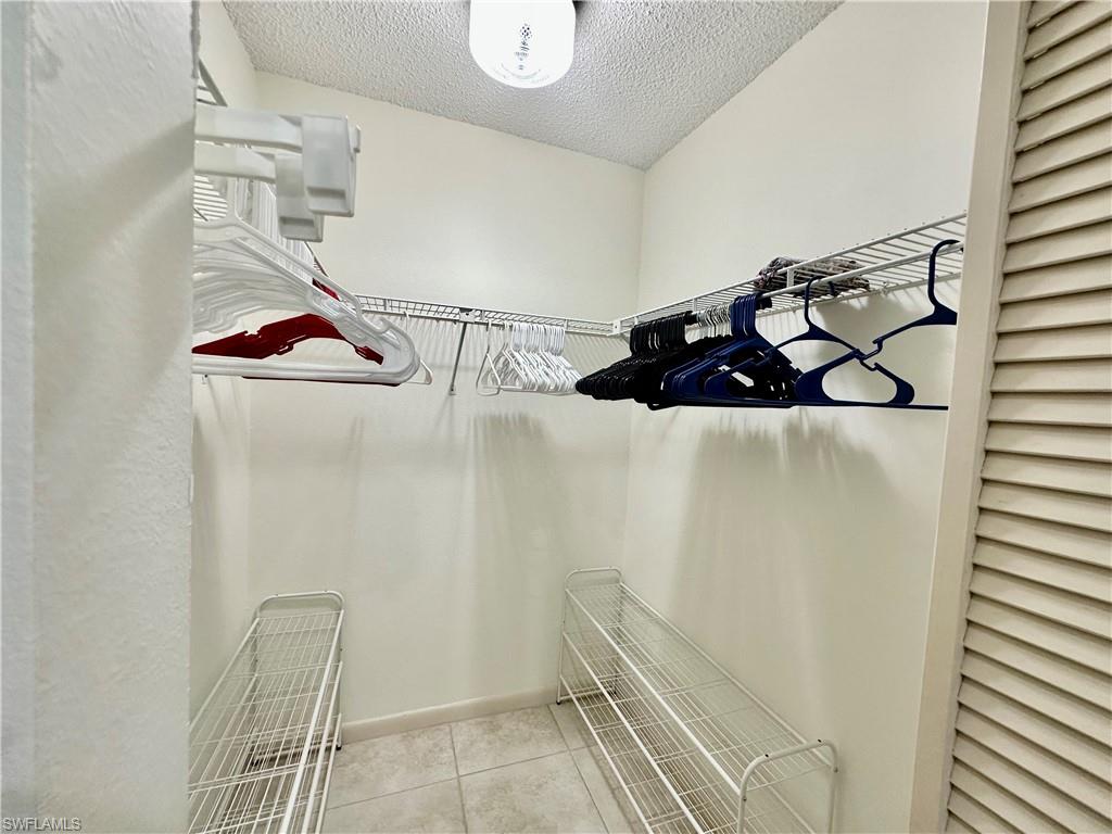 PINEBROOK WOODS - Residential Lease