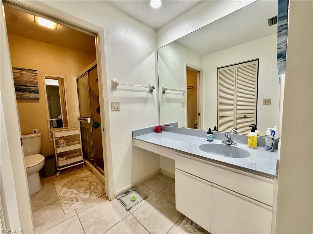 PINEBROOK WOODS - Residential Lease