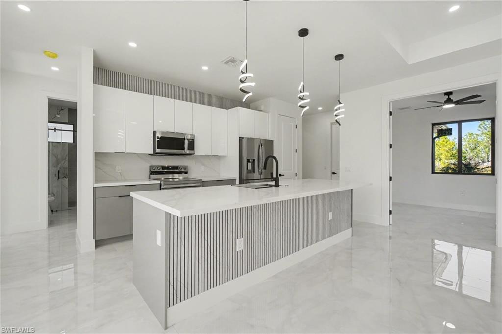 LEHIGH ACRES - Residential