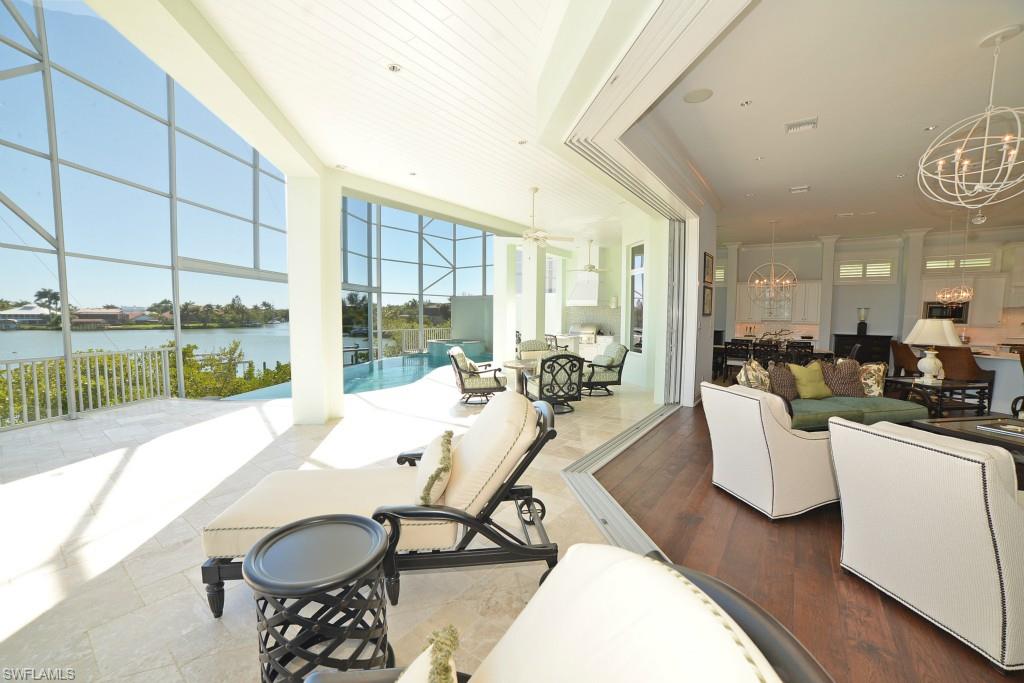 CAPE HICKORY - Residential