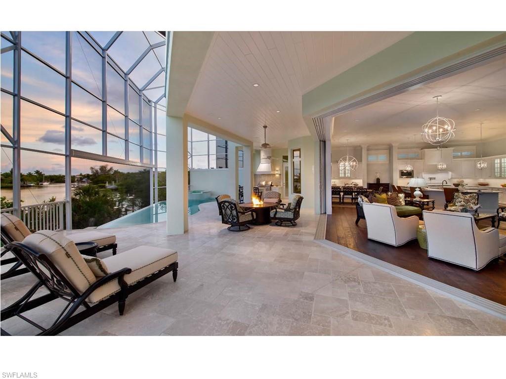 CAPE HICKORY - Residential