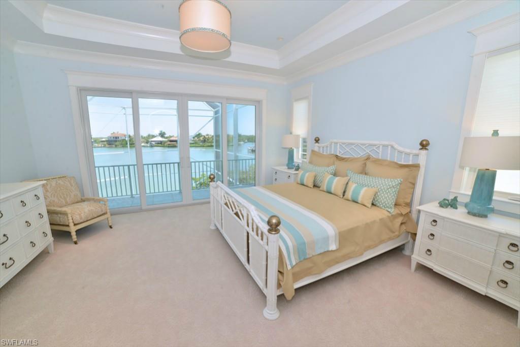 CAPE HICKORY - Residential