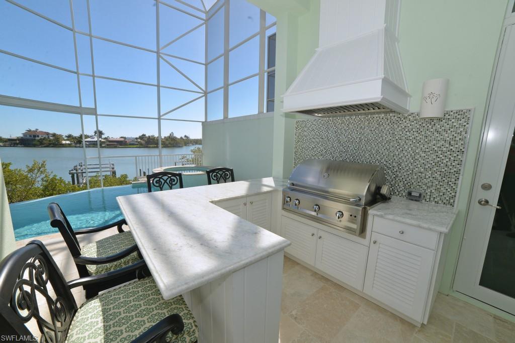 CAPE HICKORY - Residential