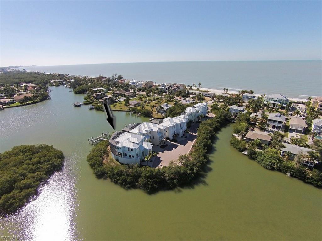 CAPE HICKORY - Residential