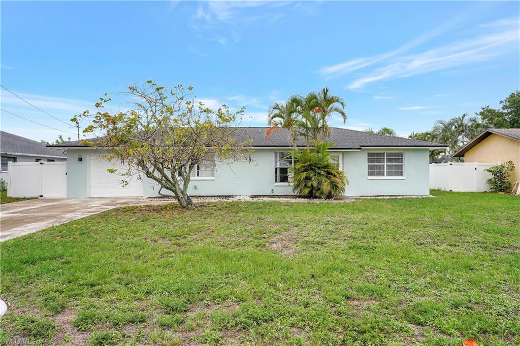 CAPE CORAL - Residential