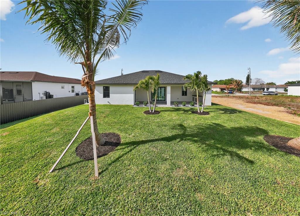 LEHIGH ACRES - Residential