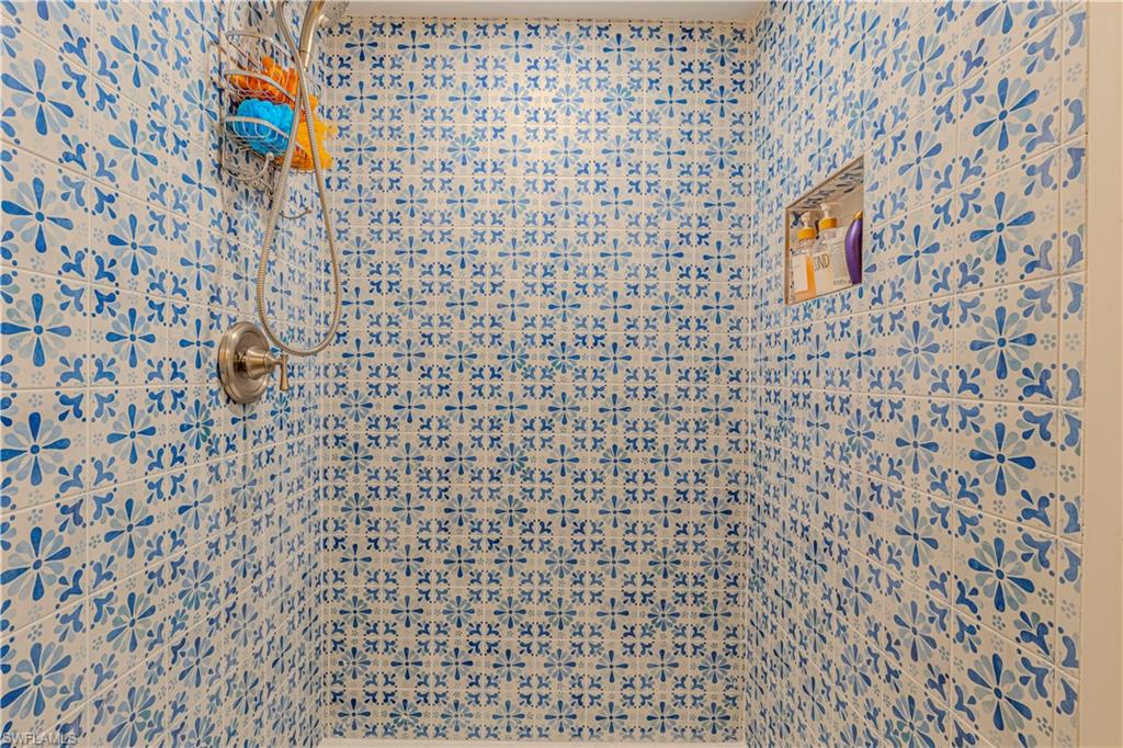 PELICAN RIDGE - Residential Lease