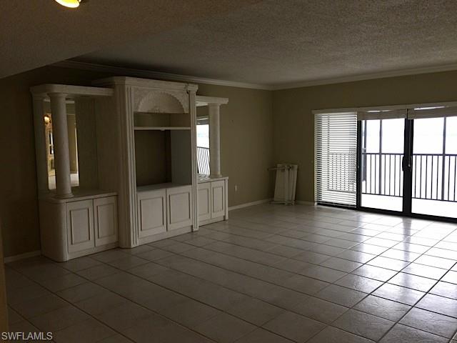 POINTE ROYALE - Residential