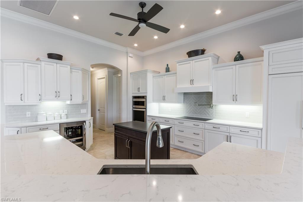 BELLE MEADE - Residential