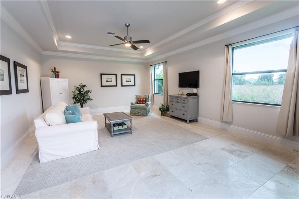 BELLE MEADE - Residential