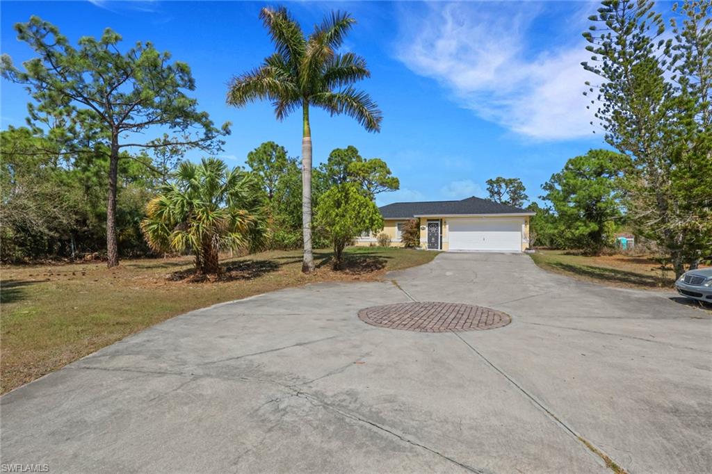 GOLDEN GATE ESTATES - Residential