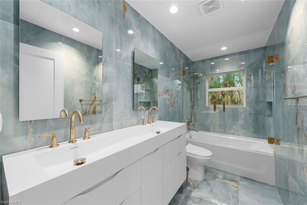 GUMBO LIMBO - Residential