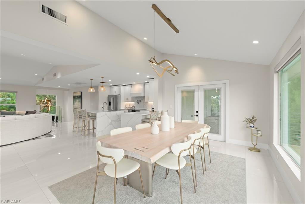 GUMBO LIMBO - Residential