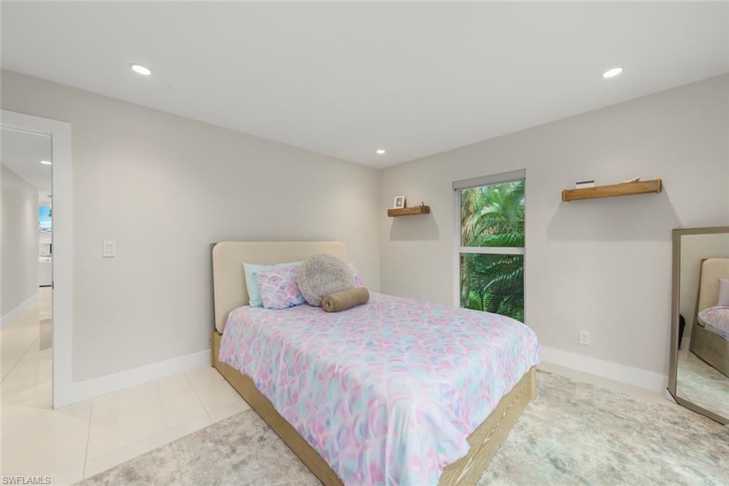 GUMBO LIMBO - Residential