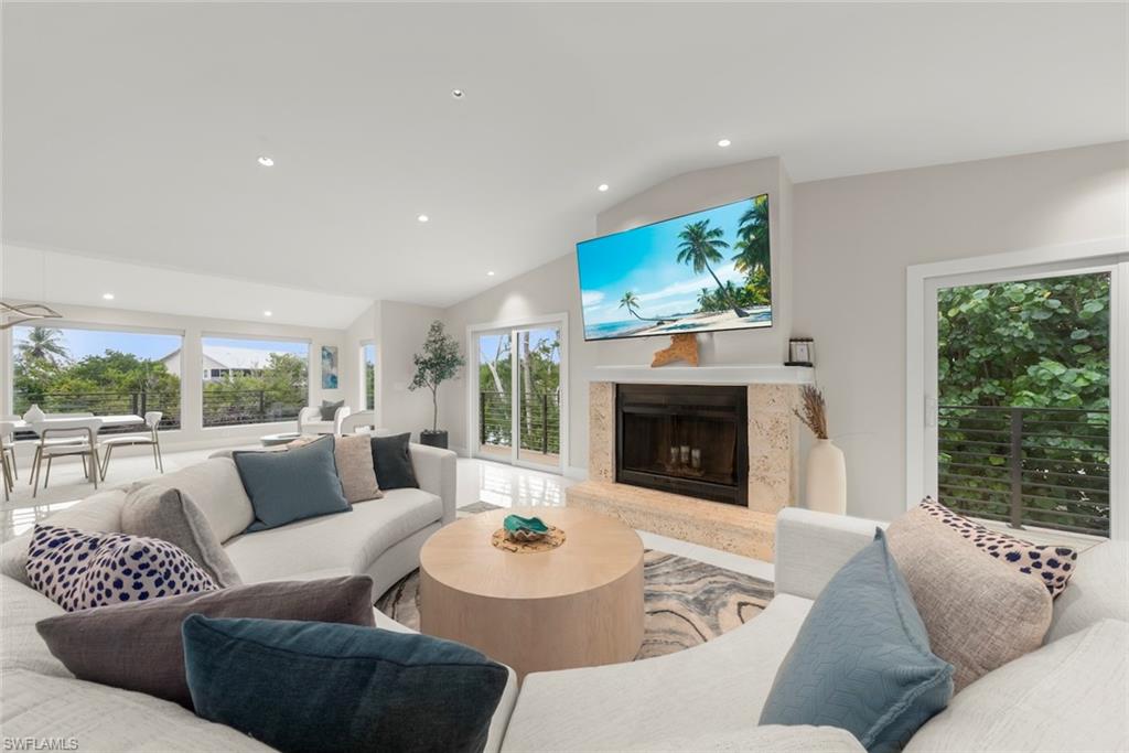 GUMBO LIMBO - Residential