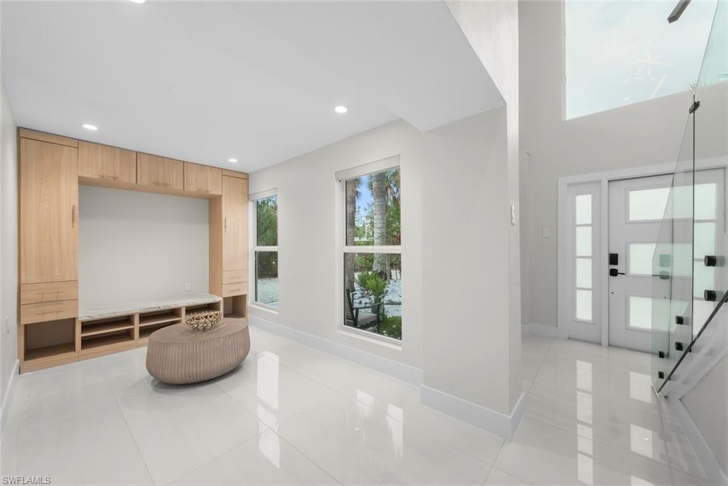 GUMBO LIMBO - Residential