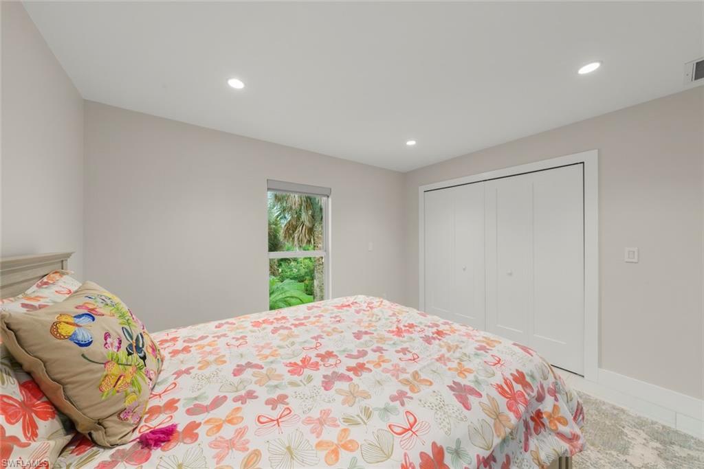 GUMBO LIMBO - Residential