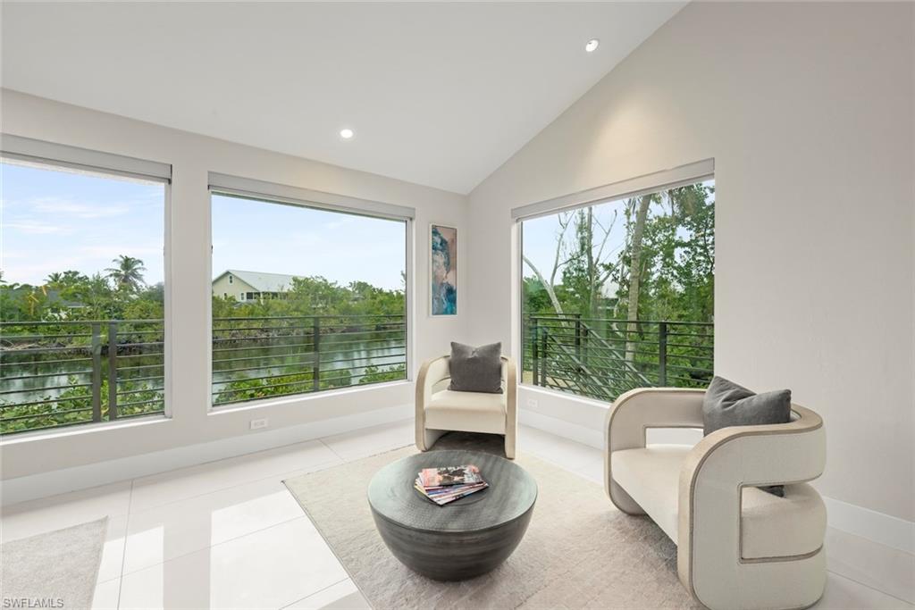 GUMBO LIMBO - Residential