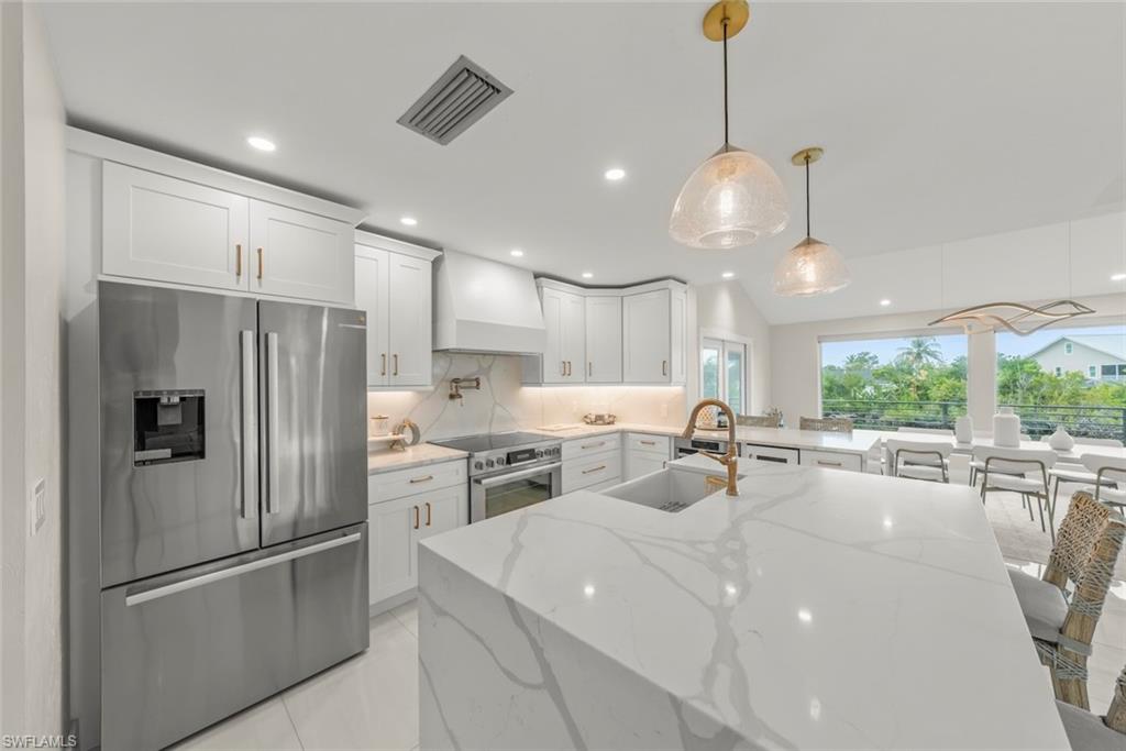 GUMBO LIMBO - Residential