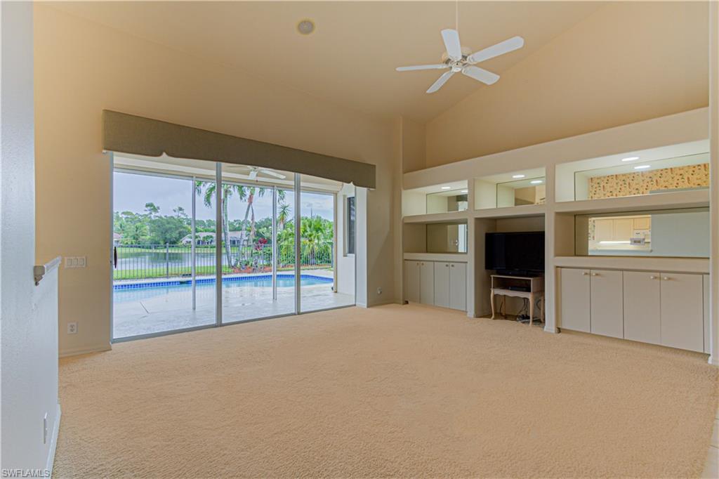 WILSHIRE LAKES - Residential