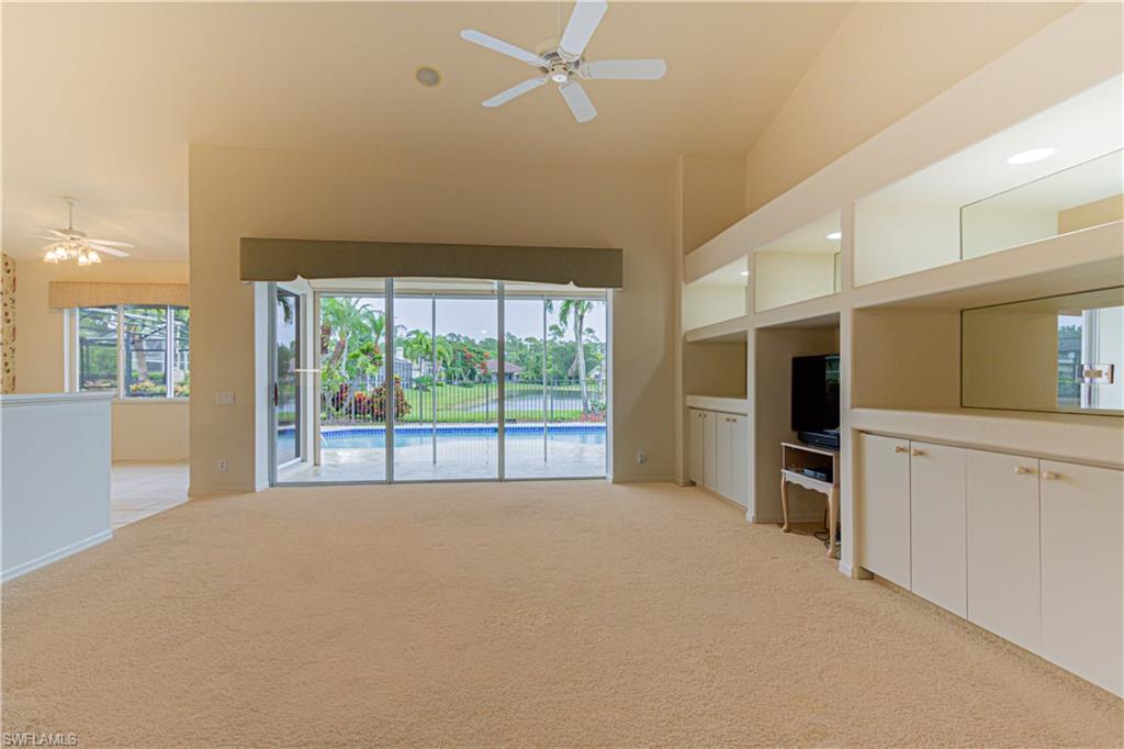 WILSHIRE LAKES - Residential