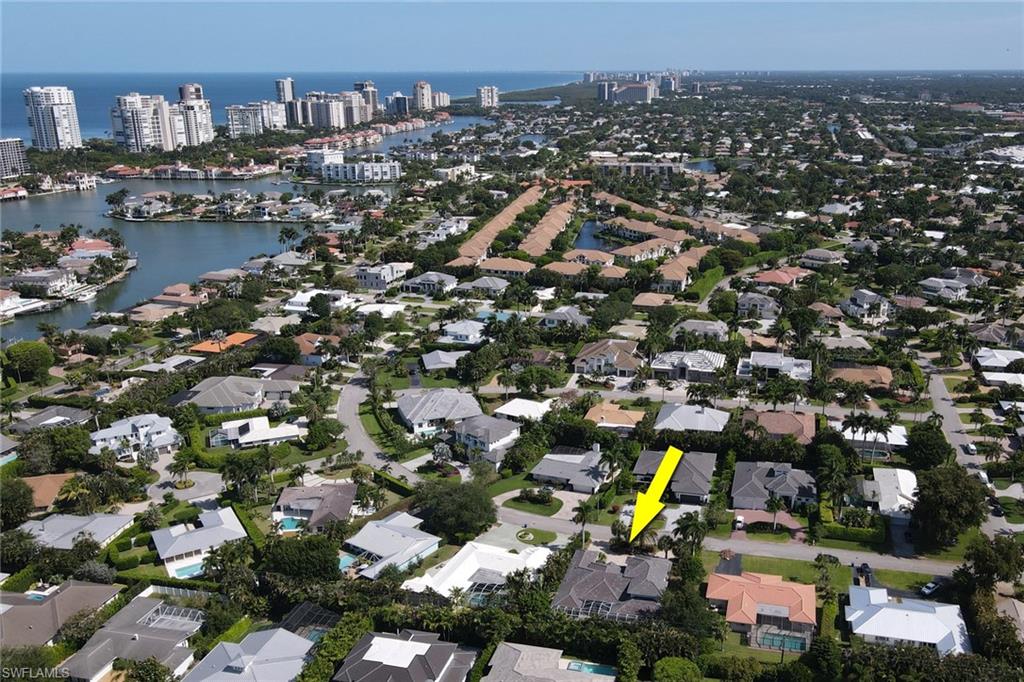 PARK SHORE - Residential