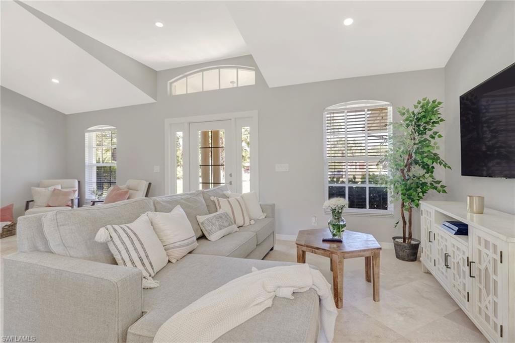 GOLDEN GATE ESTATES - Residential