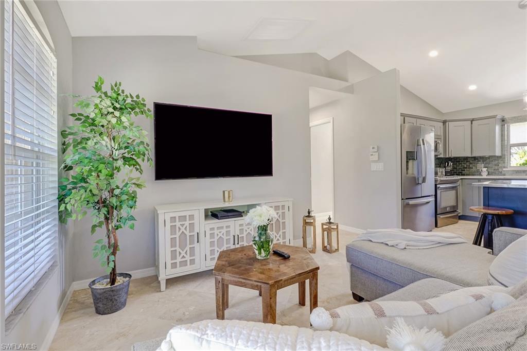 GOLDEN GATE ESTATES - Residential