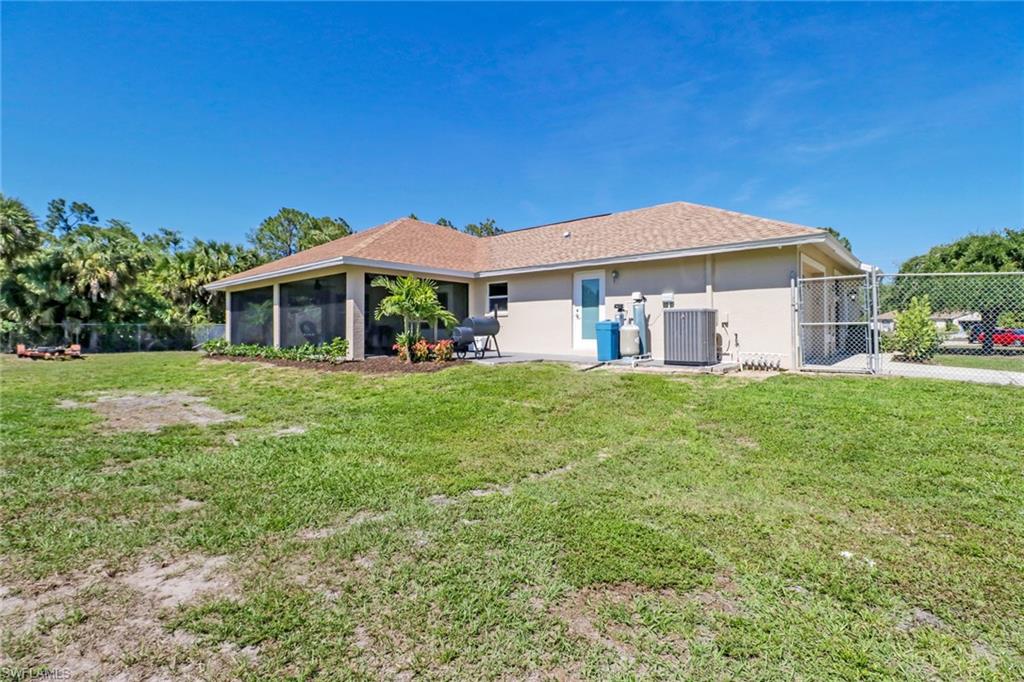 GOLDEN GATE ESTATES - Residential