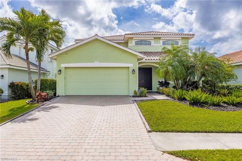 2534 Verdmont CT CAPE CORAL FL 33991
