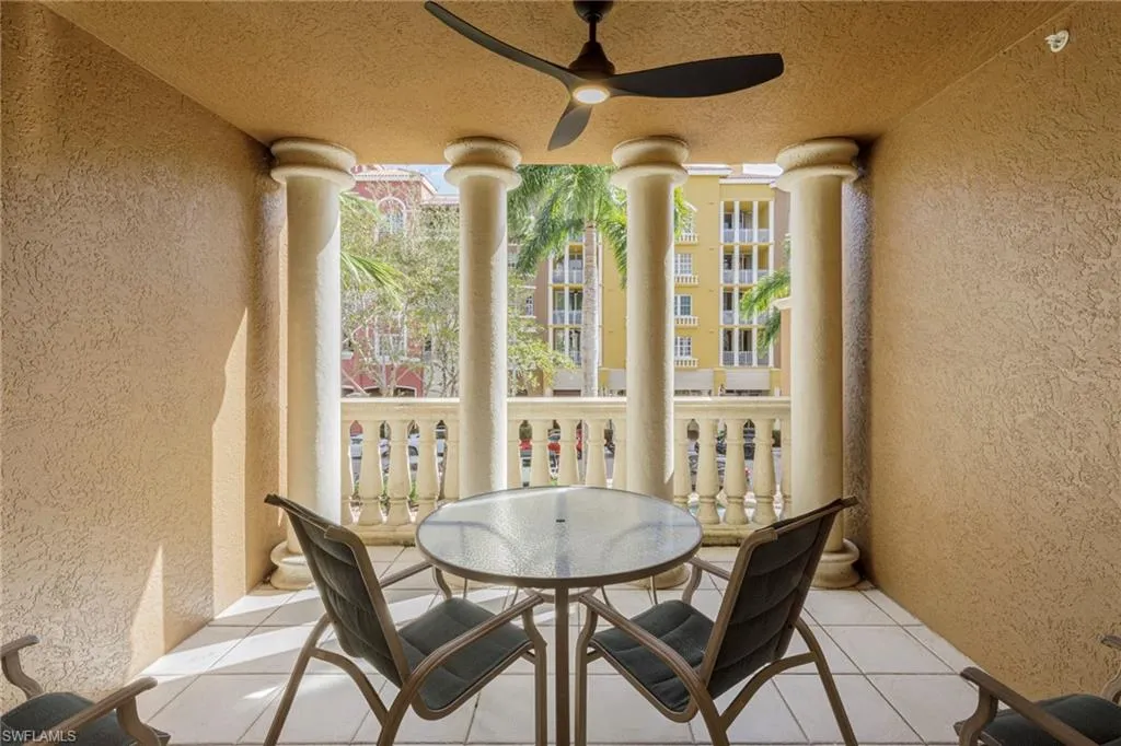 Naples, Florida 34102, United States, 2 Bedrooms Bedrooms, ,2 BathroomsBathrooms,Residential,Active,133430