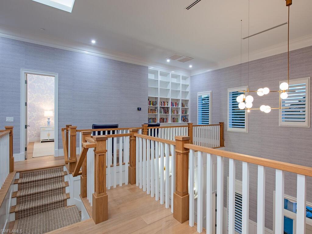 PINE RIDGE - Residential