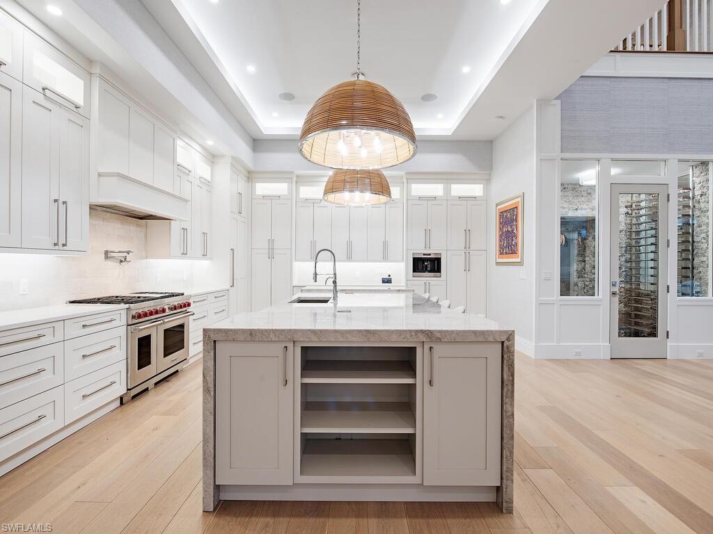 PINE RIDGE - Residential