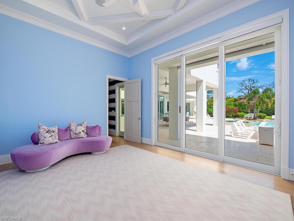 PINE RIDGE - Residential