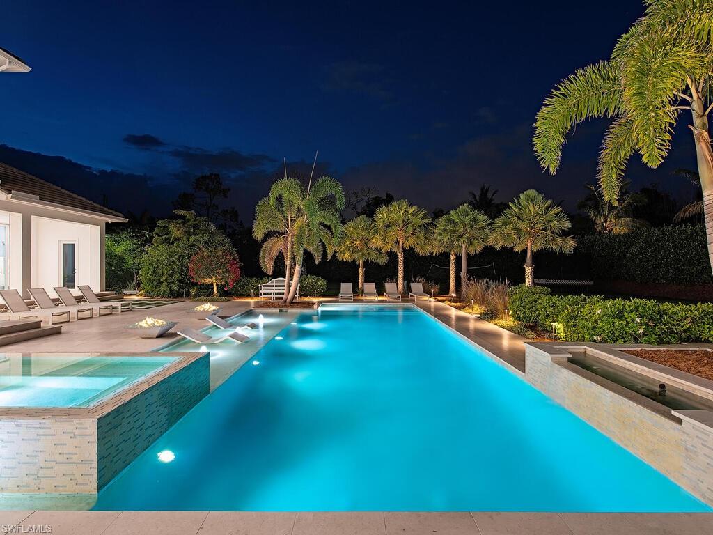 PINE RIDGE - Residential